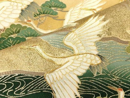 平和屋着物■豪華黒留袖　駒刺繍　飛鶴松文　暈し染め　金彩　正絹　逸品　CABN4613oy