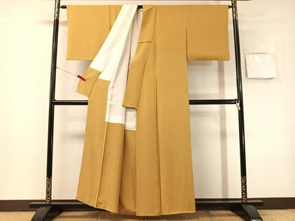平和屋着物●上質な色無地　黄橡色　正絹　逸品　CABN6035vp
