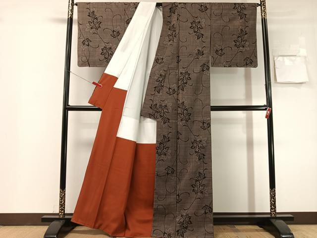 平和屋着物●本場大島紬　7マルキ　花唐草文　正絹　逸品　未使用　CABN6038vp