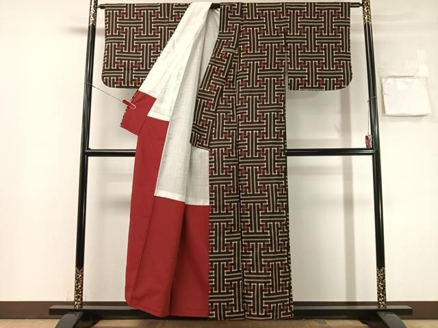 平和屋着物●本場大島紬　龍郷絣　秋名バラ　正絹　逸品　CABN6084vp
