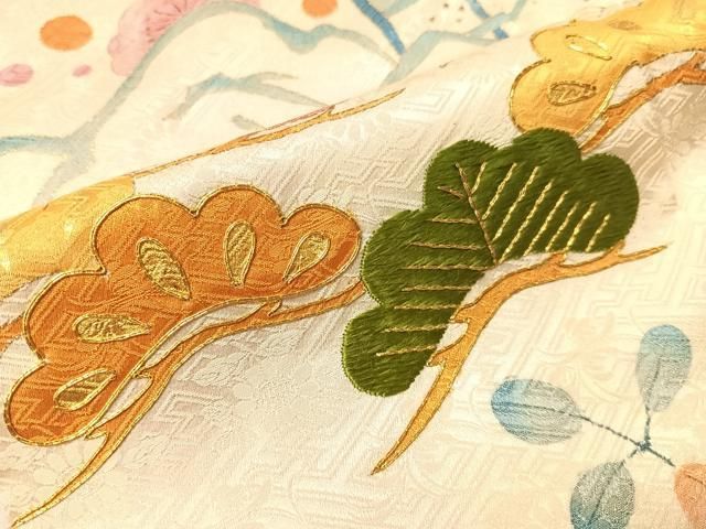 平和屋着物●豪華振袖　駒刺繍　御所解文　金彩　正絹　逸品　CABN6140vp