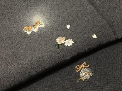 平和屋着物●訪問着　総刺繍　螢暈し　十二支　干支　金糸　正絹　逸品　CABN6319vp