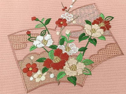 平和屋着物＊夏物　中国三大刺繍　スワトウ刺繍　総刺繍　訪問着　絽縮緬　絵巻草花文　金銀糸　洗える着物　未使用　CABN6973xi