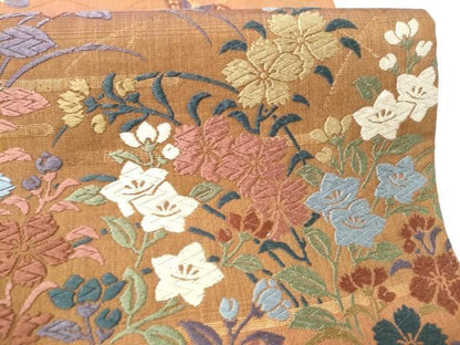 平和屋着物●六通柄袋帯　唐織　花苑秋草飛蝶文　金糸　三越扱い　正絹　逸品　CABN8273hy