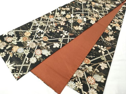 平和屋着物●全通柄袋帯　草花文　黒地　金彩　正絹　逸品　CABN8297hy