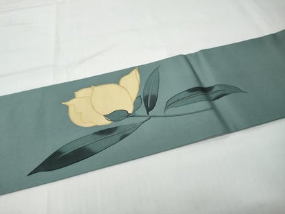 平和屋着物●塩瀬　九寸名古屋帯　駒刺繍　ろうけつ染　枝花文　正絹　逸品　CABN8323hy