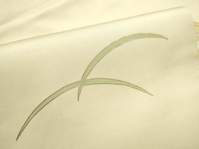 平和屋着物●塩瀬　九寸名古屋帯　兎　芝草文　金銀彩　正絹　逸品　CABN8384hy