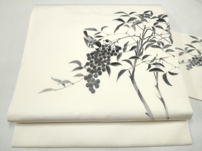 平和屋着物●塩瀬　九寸名古屋帯　手描き　休み鳥葡萄枝葉文　正絹　逸品　CABN8385hy