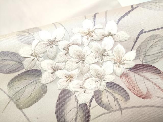 平和屋着物●九寸名古屋帯　作家物　手描き　刺繍　枝花文　銀糸　正絹　逸品　CABN8394hy