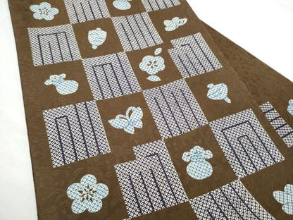 平和屋着物●九寸名古屋帯　源氏香花蝶文　正絹　逸品　CABN8400hy