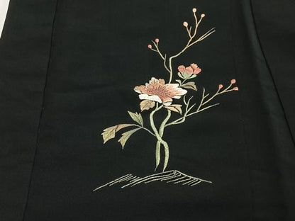 平和屋着物＃羽織　総刺繍　草花文　黒地　金糸　正絹　逸品　CABN9395ua