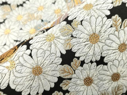 平和屋着物●六通柄袋帯　唐織　流水草花文　黒地　金糸　鈴乃屋扱い　正絹　逸品　CABN9664dy