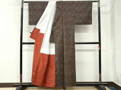 平和屋着物●本場大島紬　7マルキ　花菱文　正絹　逸品　未使用　CABO0062yc