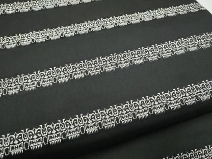 平和屋着物●龍村美術織物　全通柄　九寸名古屋帯　獅噛文長斑錦　黒地　銀糸　正絹　逸品　CABO1606hy