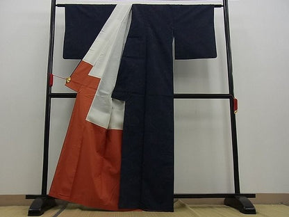 平和屋着物■上質な紬　花唐草文　逸品　n-ck1396