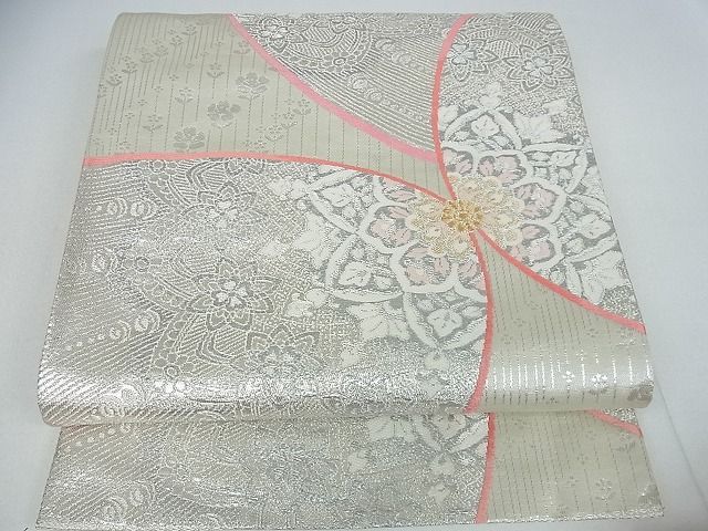 平和屋着物■六通柄袋帯　舞蝶花文　オーロラ箔　金銀糸　逸品　cm2456