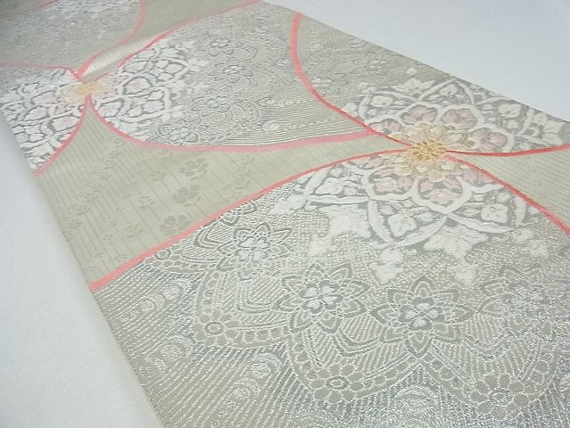 平和屋着物■六通柄袋帯　舞蝶花文　オーロラ箔　金銀糸　逸品　cm2456