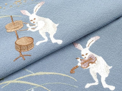 平和屋本店■極上　訪問着　総刺繍　兎　演奏　金糸　勿忘草色地　逸品　CYAA0782s4