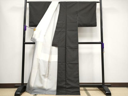平和屋本店■極上　本場大島紬　泥染め　幾何学文様　逸品　未使用　CYAA1574s5