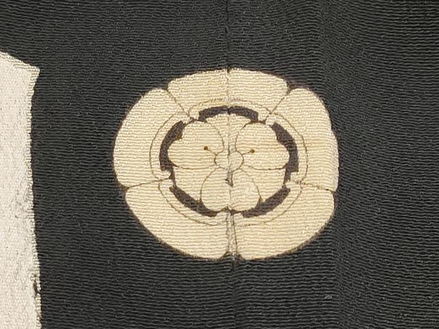 平和屋本店●極上 アンティーク 大正ロマン 振袖 駒刺繍 亀甲鏡裏文 黒地 金彩 逸品 CYAA1583s5