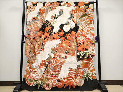 平和屋本店■極上　アンティーク　大正ロマン　振袖　駒刺繍　飛鶴檜扇花文　黒地　金彩　逸品　CYAA1593s5