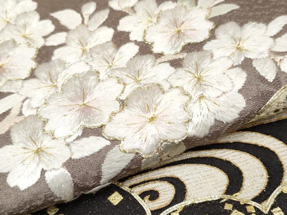 平和屋本店■極上　中国三大刺繍　スワトウ刺繍　訪問着　駒刺繍　雲取り光琳枝花文　金彩　檳榔子染色地　逸品　CYAA1637s5