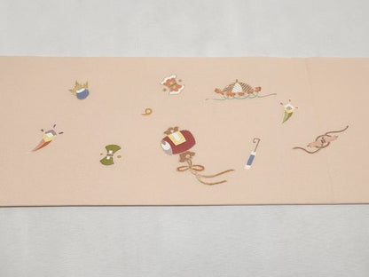 平和屋本店■極上　塩瀬　九寸名古屋帯　刺繍　兎　宝尽くし　金彩　薄香色地　逸品　CYAA1701s5