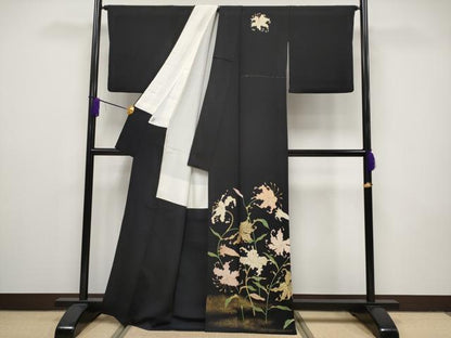 平和屋本店■極上　ジャパンオートクチュール　渡辺雪三郎　黒留袖　百合　金彩　洒落紋　逸品　CYAA1742s5