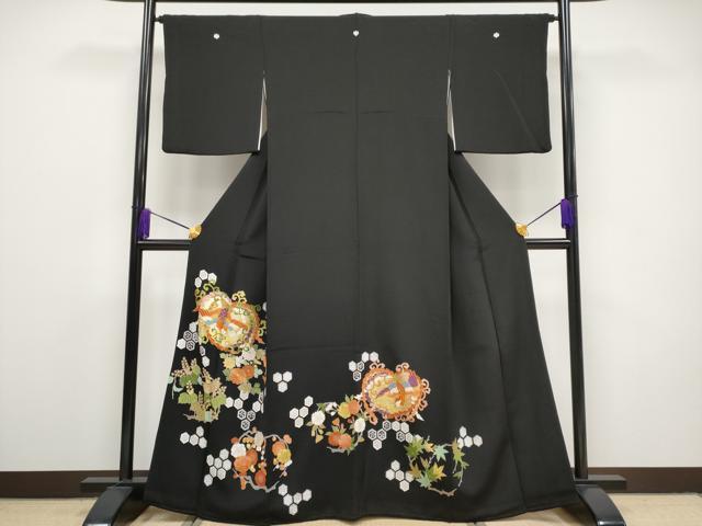 平和屋本店■極上　創業460年・千總　黒留袖　駒刺繍　鳳凰花丸文　金彩　逸品　CYAA1747s5