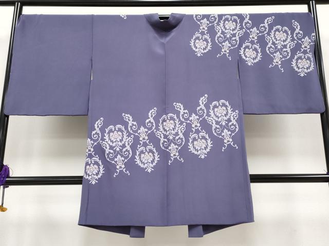 平和屋本店＃極上 長羽織 三眠蚕 まるまん 花唐草文 金銀彩 反端付き 深紫色地 逸品 CYAA1852s5