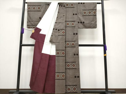 平和屋本店■希少　本場大島紬　龍郷絣　山田工場謹製　証紙付き　逸品　未使用　CYAA1869s5