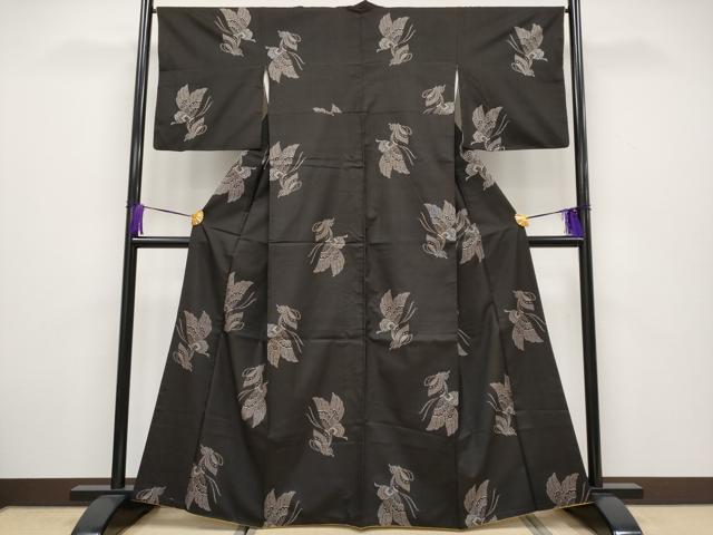 平和屋本店●希少　本場大島紬　吉三郎　吉織物謹製　割込絣織　新古典絣　舞蝶文　証紙付き　逸品　CYAA4310s6