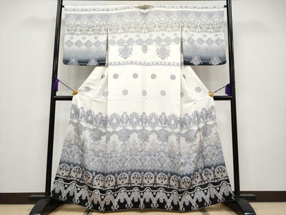 平和屋本店●極上 中国三大刺繍 スワトウ刺繍 訪問着 動物花唐草文 暈し染め 銀通し地 逸品 CYAA2033s5