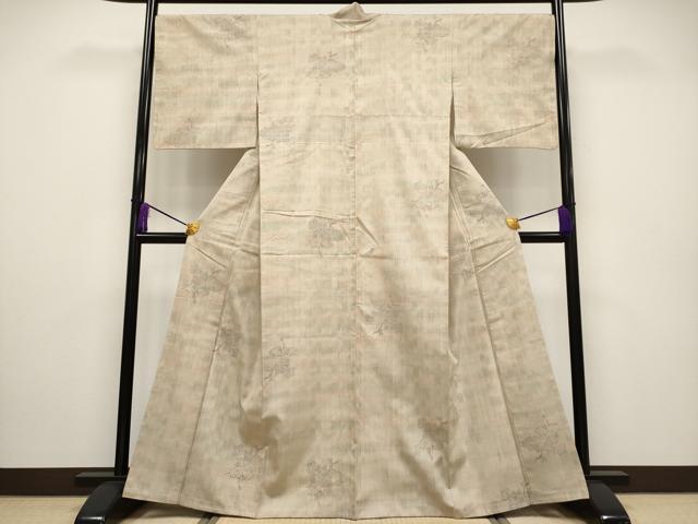 平和屋本店●極上　本場結城紬　重要無形文化財　100亀甲　雲取り枝椿文　井上商事謹製　ほていや扱い　証紙付き　逸品　CYAA4303s6