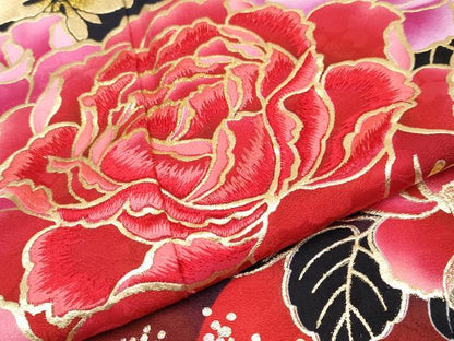 平和屋本店■極上　華道家　假屋崎省吾プロデュース　きものの世界　振袖　刺繍　草花文　暈し染め　金銀彩　濃紺地　逸品　CYAA2200s5