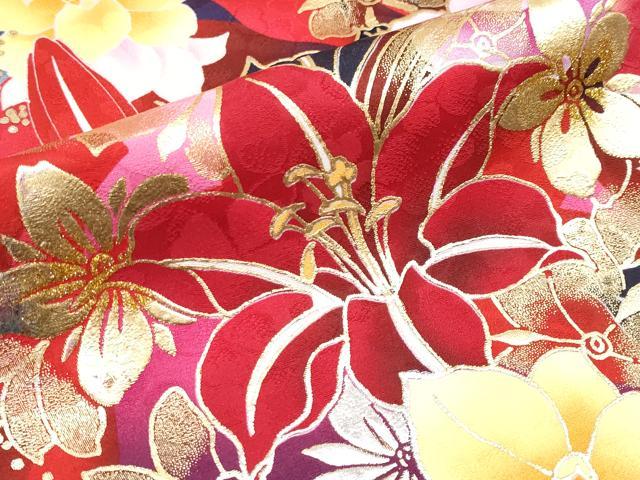 平和屋本店■極上　華道家　假屋崎省吾プロデュース　きものの世界　振袖　刺繍　草花文　暈し染め　金銀彩　濃紺地　逸品　CYAA2200s5