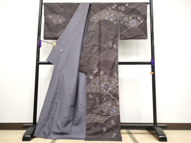 平和屋本店■極上　中国三大刺繍　スワトウ刺繍　総刺繍　訪問着　正倉院更紗花唐草文　黒紅色地　逸品　CYAA2210s5
