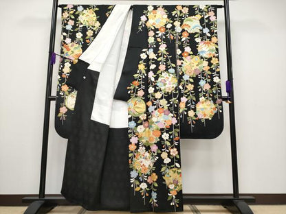 平和屋本店■極上　振袖　駒刺繍　花丸文　黒地　金彩　逸品　CYAA2211s5