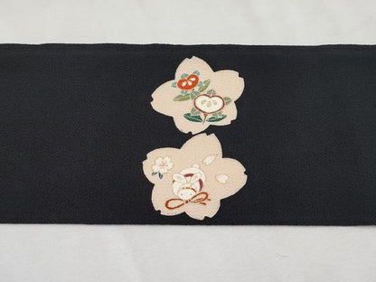 平和屋本店●極上 九寸名古屋帯 友禅 兎 桜花文 黒地 金彩 逸品 未使用 CYAA2238s5