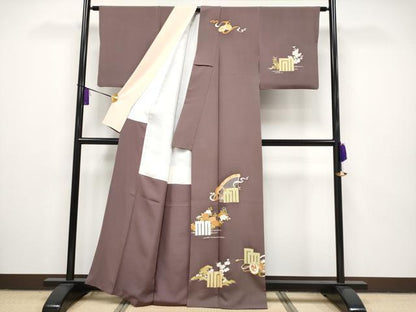 平和屋本店■極上　銀座　志ま亀　訪問着　源氏香散らし　金彩　煤竹色地　たとう紙付き　逸品　CYAA2304s5