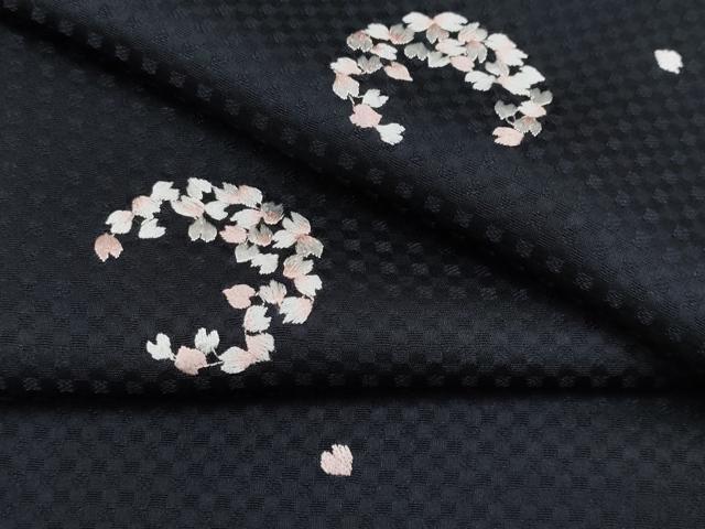 平和屋本店●極上 小紋 総刺繍 舞花びら 黒地 逸品 未使用 CYAA2490s5