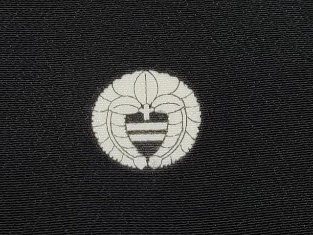 平和屋本店■極上　創業460年・千總　黒留袖　駒刺繍　貝桶宝尽くし吉祥文　金彩　松坂屋扱い　逸品　CYAA2503s5