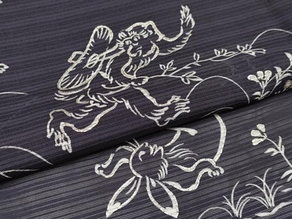 平和屋本店■極上　夏物　訪問着　変わり絽　駒刺繍　鳥獣戯画　銀彩　黒紅色地　逸品　CYAA2518s5