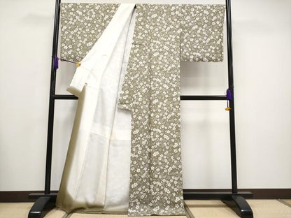 平和屋着物●極上 洛楽人工房 小紋 舞桜文 媚茶色地 まるやま扱い 反端付き 逸品 CYAA2704s5