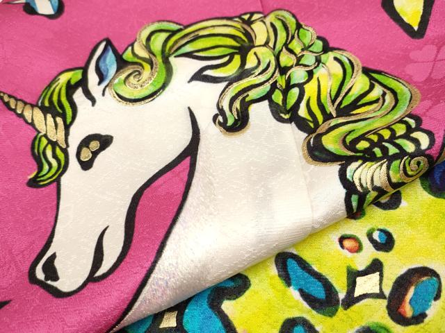 平和屋本店■希少　きゃりーぱみゅぱみゅ　振袖　刺繍　ユニコーン　宇宙　金彩　洒落紋　躑躅色地　逸品　CYAA2731s5
