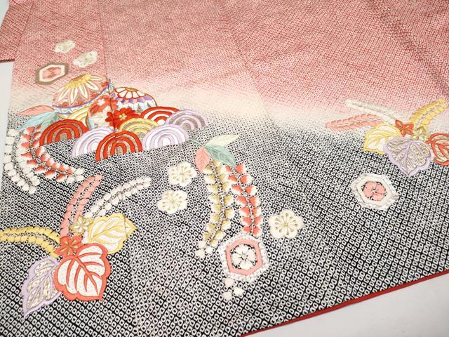 平和屋着物∵極上 女の子 十三参り 子供 祝着 駒刺繍 絞り 吉祥鞠花文 暈し染め 金彩 やまと誂製 逸品 CYAA2842s5