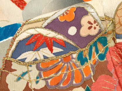 平和屋着物■極上　アンティーク　大正ロマン　振袖　駒刺繍　地紙貝桶草花文　暈し染め　黒地　金糸　逸品　CYAA2881s5