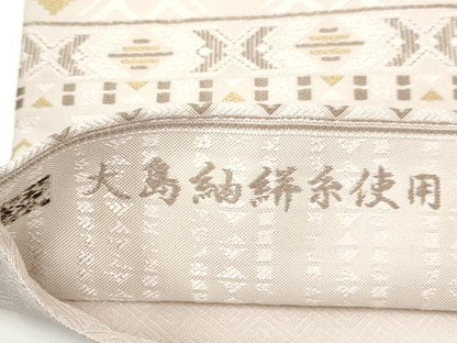 平和屋着物■極上　桝屋儀兵衛　六通柄袋帯　大島紬絣糸　横段菱文　灰梅色地　逸品　未使用　CYAA2954s5