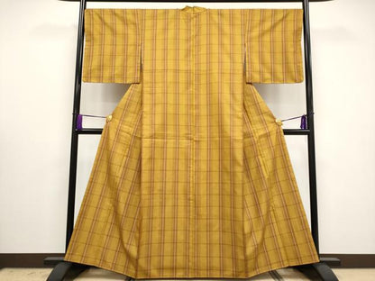 平和屋本店■極上　山下八百子　本場黄八丈　市松綾織　紬　逸品　CYAA3037s5