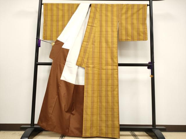 平和屋本店■極上　山下八百子　本場黄八丈　市松綾織　紬　逸品　CYAA3037s5
